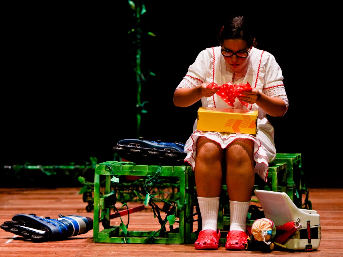 Miúda e o guarda-chuva (teatro/animação para&nbsp;crianças)